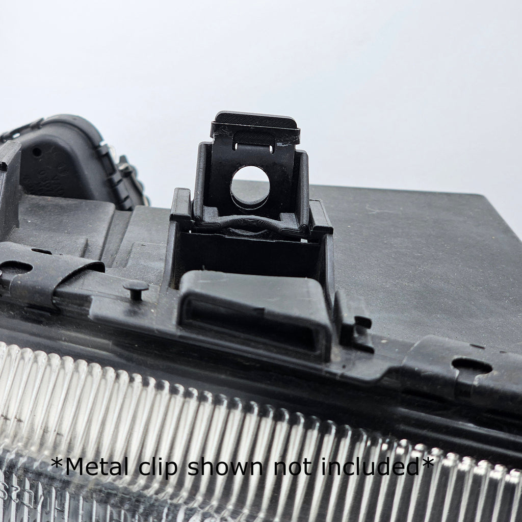 Audi A8 D2 Headlight Mounting Clip